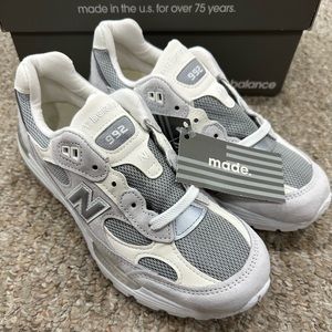 New Balance 992 Made in USA White Nimbus Cloud Size 6 Men or 7.5 Women RARE